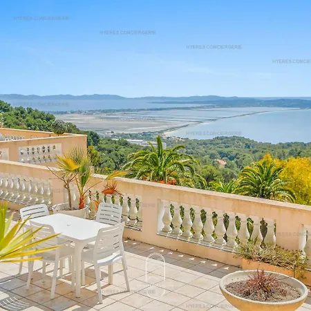Appartement Nouveau Le Rooftop Du Mont Des Oiseaux Clim Et Piscine Hyères